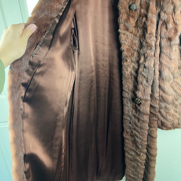 Vintage Midcentury Chocolate Brown Chinchilla Fur Coat Long - Picture 11 of 11